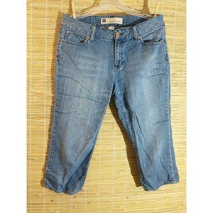 Gap Women's Sz 8 Capri Curvy Low Rise Sz 8 30x19